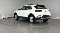 Volkswagen T-Roc 1.0 TSI 110ch Life Plus — photo 8