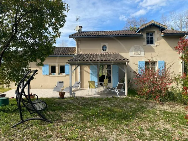 Agréable maison, 3 chambres et piscine