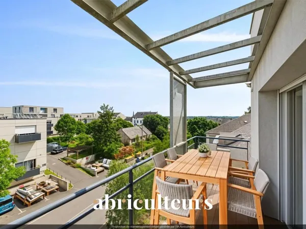 Vends appartement ancien - 7 m² - 3 pièces, 2 chambres - Saint-Herblain 44800