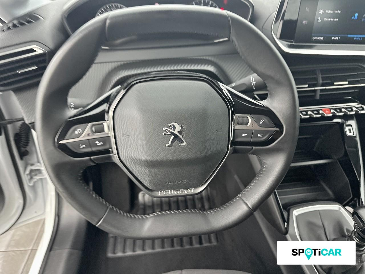 Peugeot 208 1.2 puretech 100ch s&s active pack — photo 12