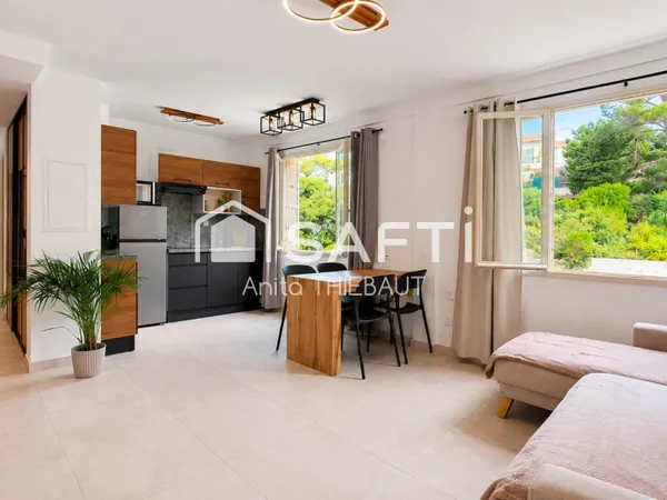 Saint Raphael - Centre ville, appartement rénové