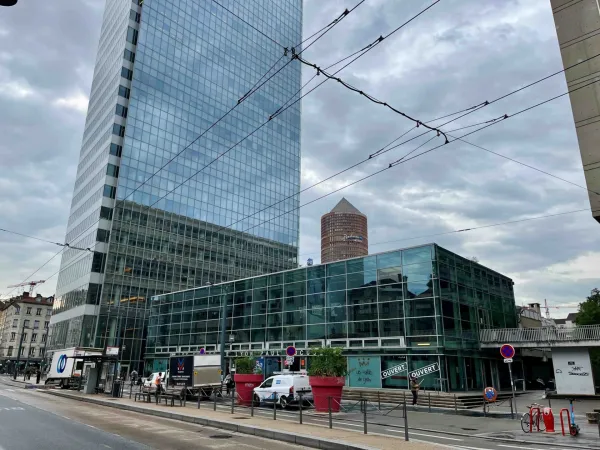 Fonds de commerce 3 pièces 134 m²