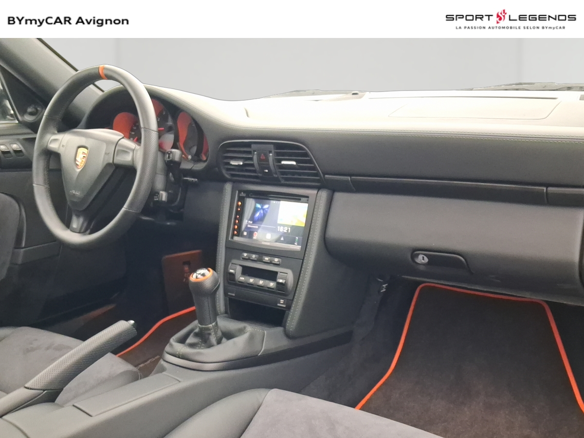 Porsche 911 Carrera Coupé 3.6i — photo 27