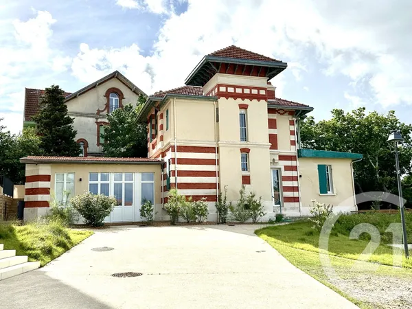Appartement 4 pièces 111 m²
