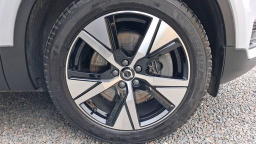 Volvo XC40 1.5 T5 Recharge 180 + 82ch DCT7 - R-Design – 2022 – 82500 km – Hybride rechargeable – Boîte Automatique — photo 20