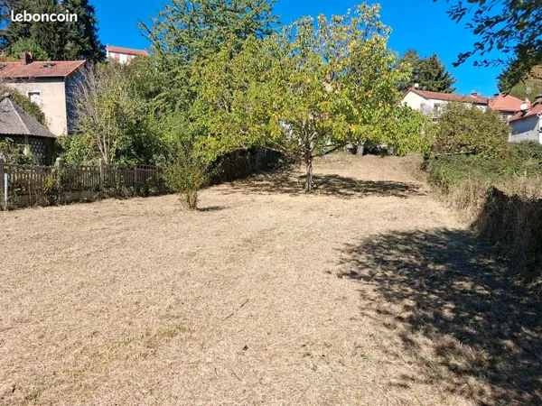 Terrain constructible