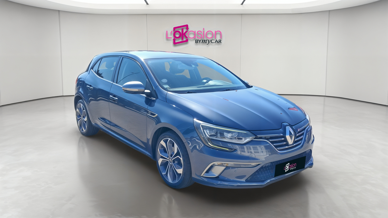 Renault Mégane IV Berline TCe 140 Energy EDC — photo 7