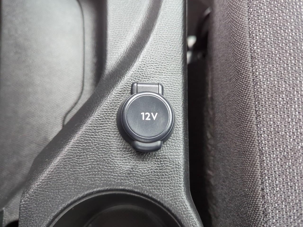 Peugeot 208 100 s&s bvm6 style — photo 29