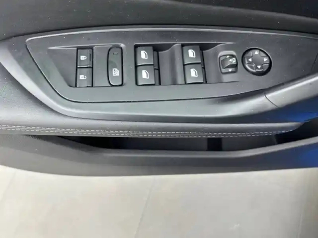 Peugeot 308 bluehdi 130ch s&amp;s eat8 — photo 15