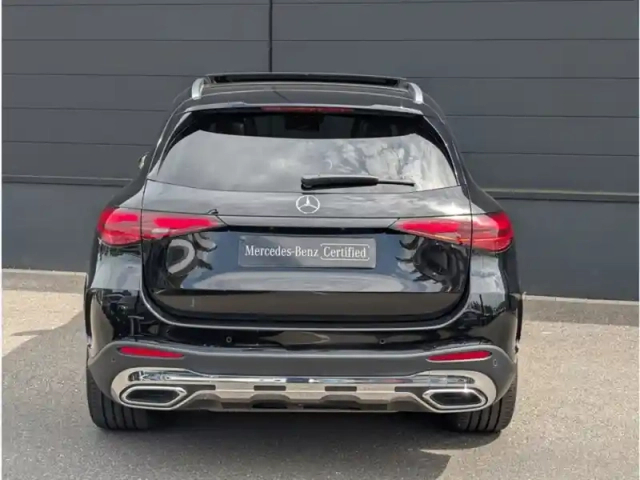 Mercedes Glc 300 e  hybrid eq 4matic — photo 4