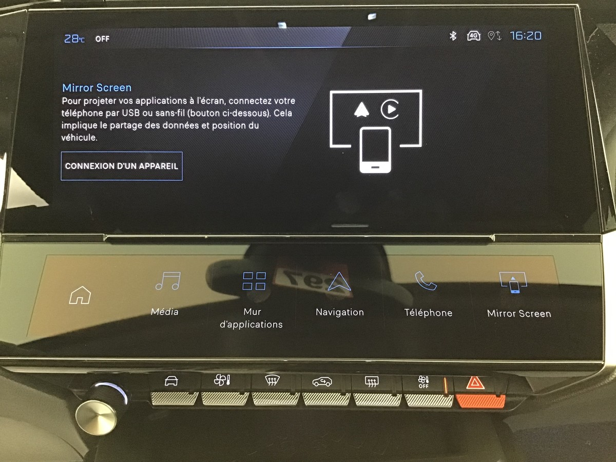 Peugeot 308 — photo 17