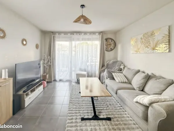 Vends Appartement T2 46m2 Castelginest 31780