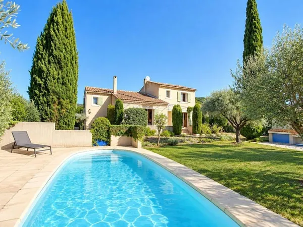 Maison 6 pièces 150 m²