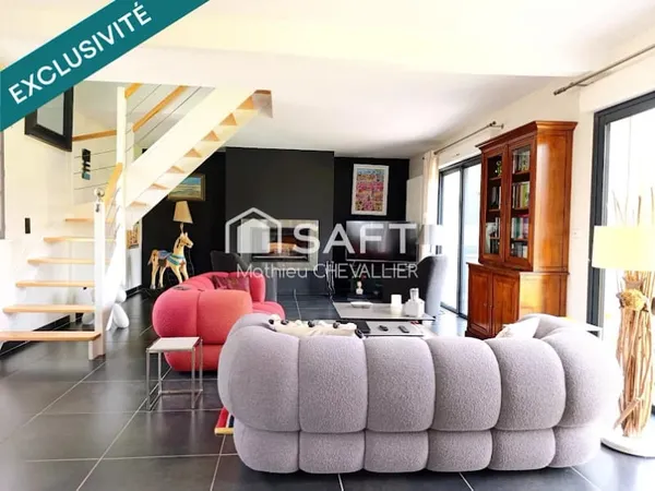 Maison 7 pièces 182 m²