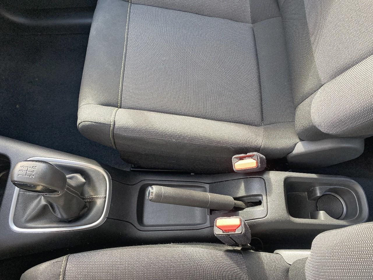 Citroën C3 1.2 puretech 83ch s&s shine — photo 28