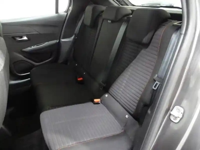 Peugeot 208 1.2 puretech 75ch s&amp;s active business — photo 9