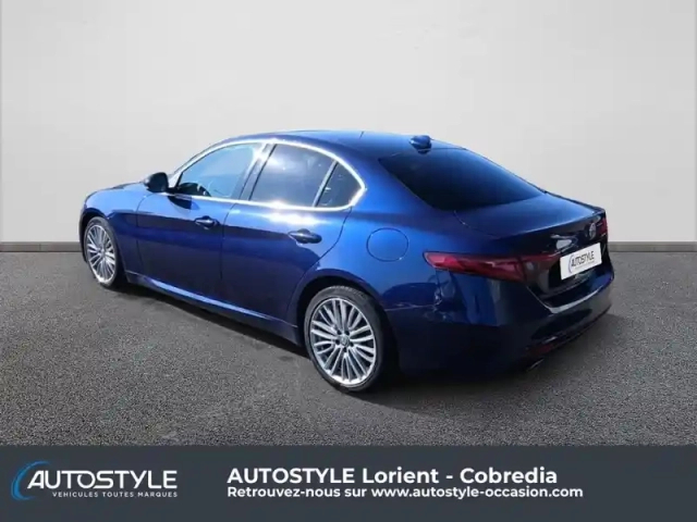 Alfa Romeo Giulia 2.2 jtd 160ch super at8 my19 — photo 3