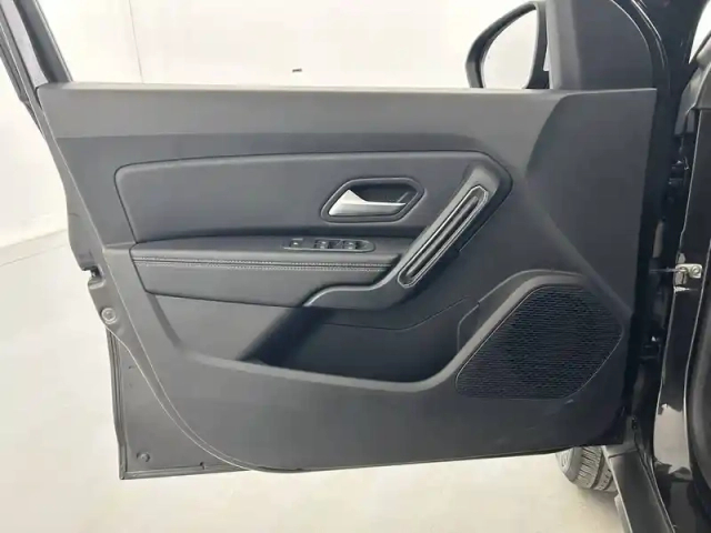 Dacia Duster blue dci 115 4x2 — photo 30