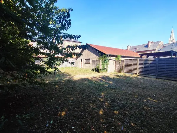 Immeuble 1 pièce 160 m²