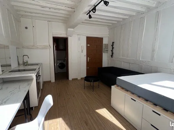 Charmant studio hyper centre