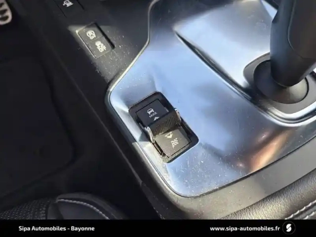 Jaguar E-Pace 2.0 d - 150 ch awd bva — photo 23