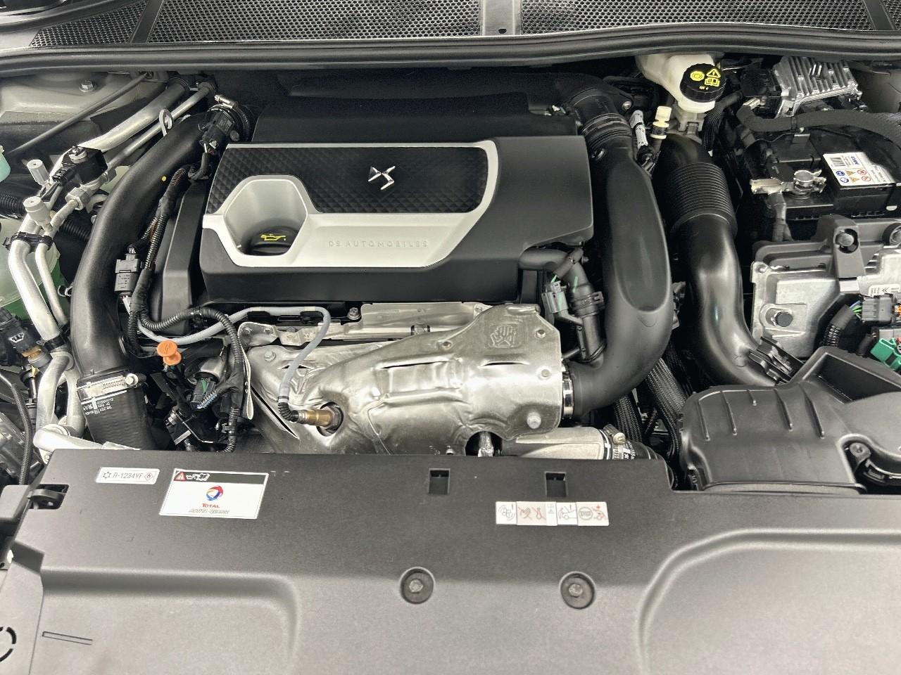 Ds Ds 4 hybride e-tense 225 eat8 performance line — photo 15