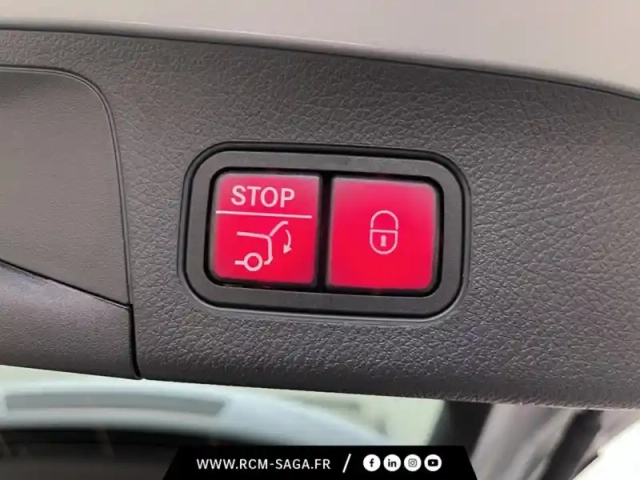 Mercedes Gla 200 d amg line — photo 56