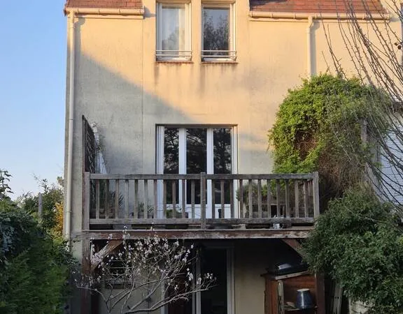 Maison 7 pièces 144 m²