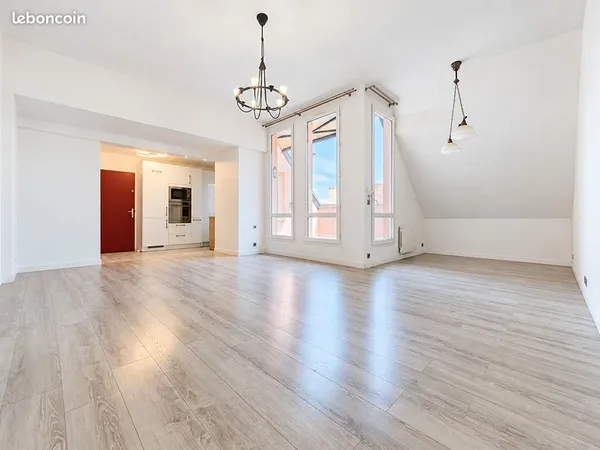 Duplex 5 pièces 99 m²