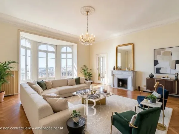 Appartement 5 pièces 267 m²