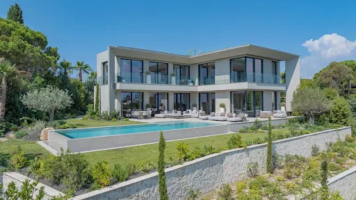 Villa 8 pièces 498 m²