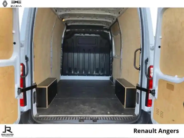 Renault Master fg f3500 l2h2 2.3 blue dci 110ch confort - 19090? ht — photo 7