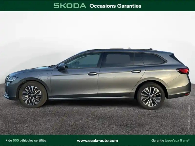 Skoda Superb combi 1.5 tsi 204 ch phev dsg6 — photo 2