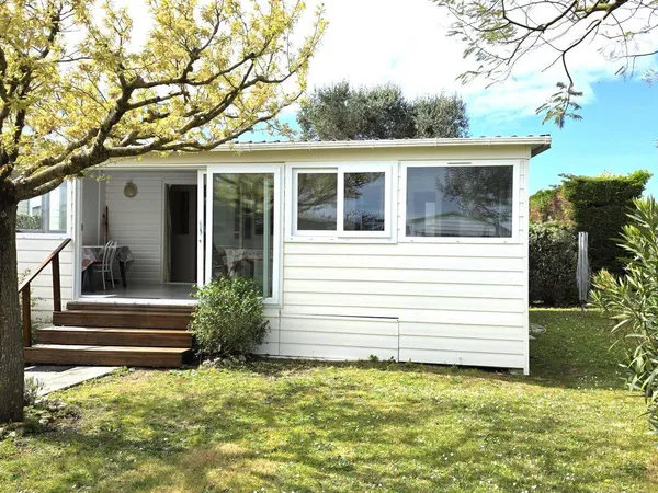 Propriété de loisirs 215 m²