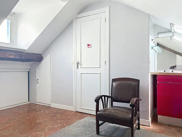 Appartement 1 pièce 9 m²