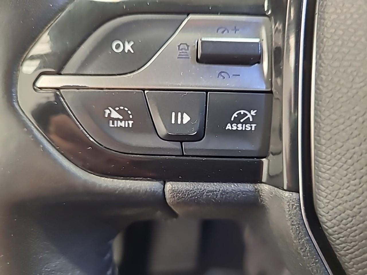 Peugeot 308 bluehdi 130ch s&s bvm6 allure pack — photo 22