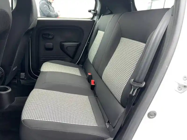 Renault Twingo iii sce 65 — photo 106
