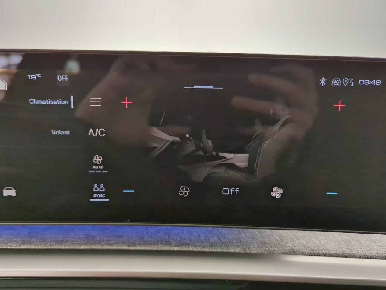 Peugeot 3008 hybrid 136 e-dcs6 allure — photo 21