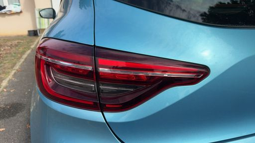 Renault Clio 1.0 SCe 75 - Zen – 2019 – 20802 km – Essence – Boîte Manuelle — photo 2