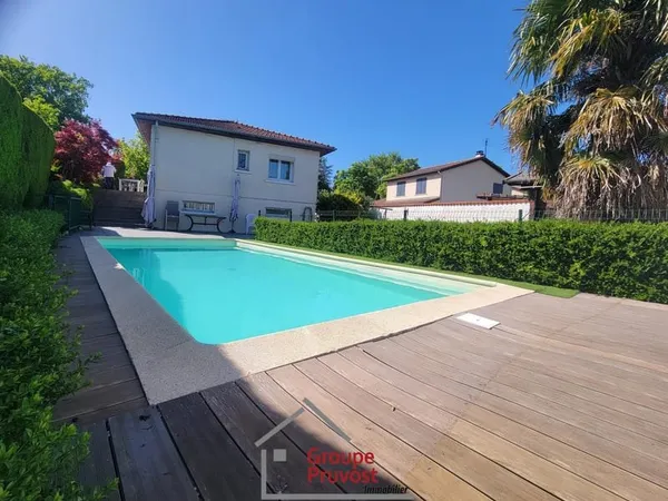 Maison 5 pièces 90 m²