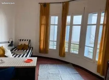 Beau T1 meublé 19m² rénové proche Saint Charles