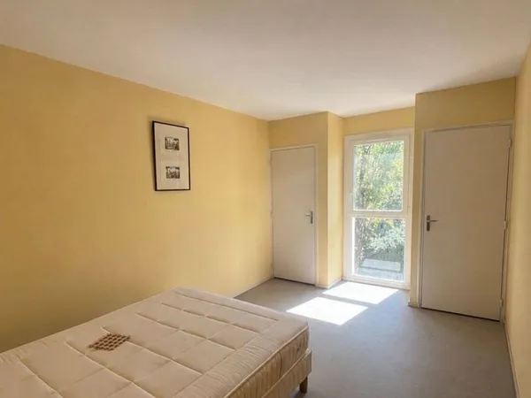 Studio 1 pièce 19 m²