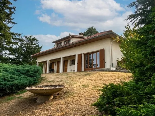 Maison 5 pièces 168 m²