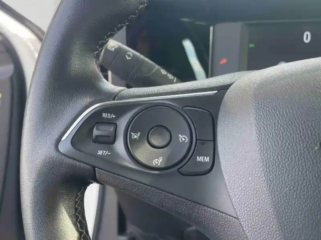 Opel Mokka electric 136ch — photo 30