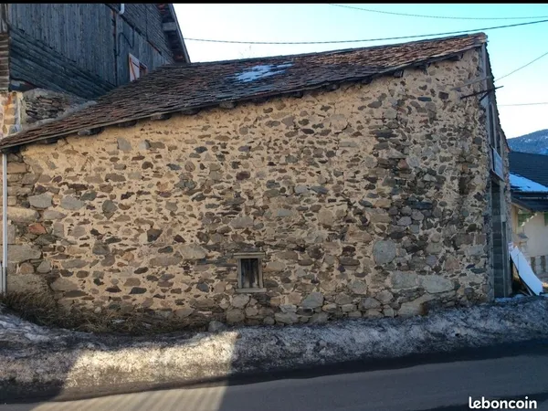 Local d’activité et entrepôt Vente Formiguères 1p 70m² 74000€