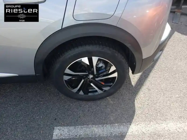Peugeot 2008 puretech 130 s&amp;s eat8 — photo 13