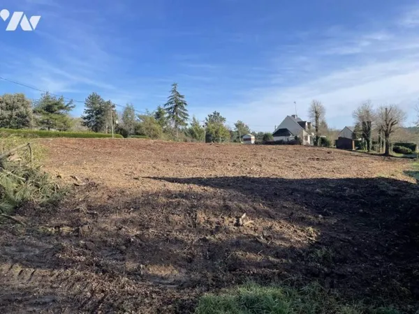 Terrain 914 m²