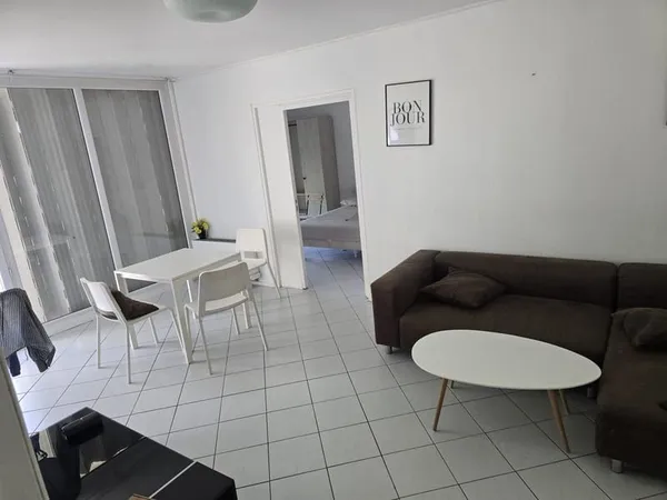 ? APPARTEMENT 85 m² ? 4 CHAMBRES