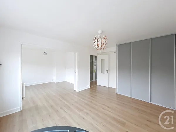 Appartement 4 pièces 70 m²