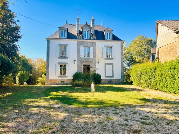 Maison 13 pièces 438 m²